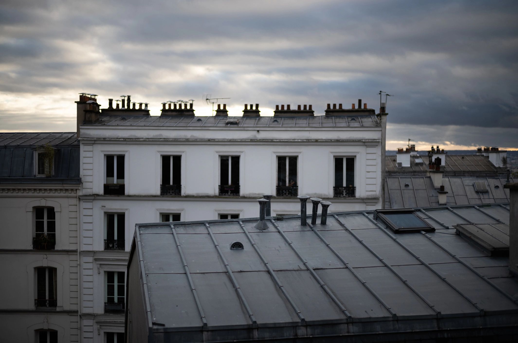 Toiture en zinc pour contextualiser les travaux de couverture zinguerie